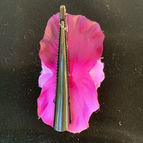3/$20 Handmade FLOWER Floral HAIR CLIP Barrette - Picture 3 of 3